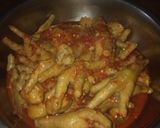 Foto langkah ke 3 dari resep Ceker masak pedas.