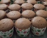 Foto langkah ke 6 dari resep Chocolate chiffon cake.