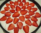 Epres joghurt torta - sütés nélkül recept fázis 6 fotója