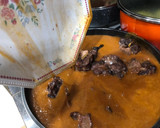 Foto del paso 5 de la receta: Rabo de toro en salsa a mi manera con timbal de puré de patata con trufa y salsa de soja