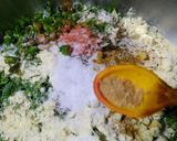 A picture of step 2 of Fenugreek leaves Paratha.