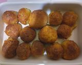 Sajtimádó sajtgolyó Zé receptje alapján 302 🧀🧀🧀 recept fázis 4 fotója