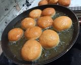 Foto langkah ke 6 dari resep Bomboloni Tower.