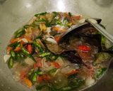 Foto langkah ke 5 dari resep Oseng Buncis dan Kikil.
