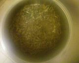 A picture of step 2 of Fried dagaa(omena).