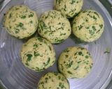 A picture of step 4 of Aloo methi thepla.