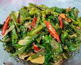 Foto langkah ke 6 dari resep Oseng Genjer.