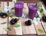 A picture of step 3 of Jamun mojito/java plum.