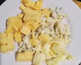 Foto del paso 2 de la receta: Salsa 4 quesos