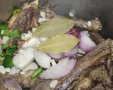 Foto del paso 4 de la receta: Costilla de res guisada