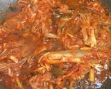 Foto langkah ke 3 dari resep Kimchi Bokkeumbap - Nasi goreng kimchi.