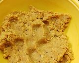 A picture of step 1 of Bedmi kachori.