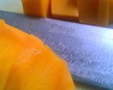 A picture of step 1 of Rum&Raisin Chocolate Mango Lassi.