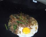 Foto langkah ke 3 dari resep Keng Ci Kwetiau Pontianak.