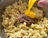 Foto langkah ke 8 dari resep Perkedel Kentang Daging.