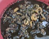 Foto langkah ke 4 dari resep Cumi tinta hitam.