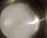 A picture of step 1 of Hibiscus tea.