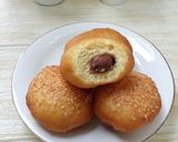 Foto langkah ke 6 dari resep Roti Goreng Isi Pasta Kacang Merah.