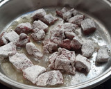 Foto del paso 2 de la receta: Entraña guisada a fuego lento