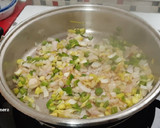 Foto del paso 4 de la receta: Arroz integral en cazuela, con alcachofas, jamón y bacon