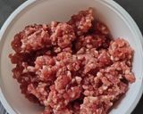 A picture of step 1 of Ground Beef in Tomatoes.