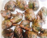 Foto del paso 6 de la receta: Croquetas o buñuelos de acelga fáciles y rápidas