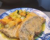 Foto del paso 6 de la receta: Lomo de cerdo con vegetales en salsa suave de vino y cúrcuma