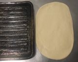 Foto del paso 6 de la receta: Focaccia con tomate cherrys, aceitunas negras y romero seco
