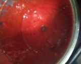A picture of step 2 of Grapes-Strawberry Juice.
