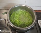 A picture of step 9 of Shahi khoya makhane.