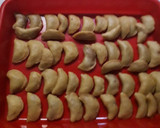 Foto langkah ke 2 dari resep Pastel mini isi abon.