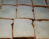 A picture of step 10 of Fish sandwich.