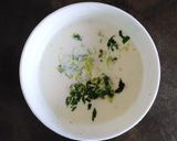 Foto del passaggio 1 della ricetta Salsa allo yogurt e menta