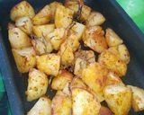 Rozmaringos sült burgonya recept fázis 3 fotója
