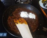 তিল-চালভাজা দিয়ে নারকেলের নাড়ু(til chalbhaja diye narkeler naru recipe in bengali) রেসিপি ধাপ - 3 ছবি