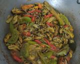 Foto langkah ke 2 dari resep Kerang kupas ala warteg.