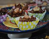 Chocolate Crispy Cakes کاپ کیک کورن فلکس recipe step 7 photo