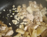 Foto del paso 8 de la receta: Berenjena rellena de pollo y bechamel