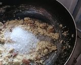 A picture of step 2 of Suji ka halwa.