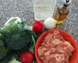 Foto del paso 1 de la receta: Pollo con Brócoli al vino blanco