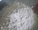 A picture of step 2 of Kalne ki roti.