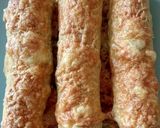 Gluténmentes, kukoricalisztes sajtos stangli recept fázis 3 fotója