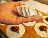 Une image de l'étape 4 de Gyozas aux champignons.