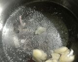 รูปขั้นตอนการทำที่ 3 ของ โจ๊กหมูสับใส่เห็ดนางฟ้า (Minced Pork and Oyster Mushroom Congee)