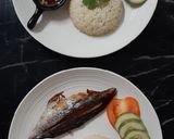 รูปขั้นตอนการทำที่ 2 ของ "ข้าวมันปลาโอทอด" 🐟🍚 My Style Fried-Thai Tuna Rice