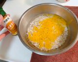 A picture of step 2 of Turmeric Three-Color Quinoa Rice.