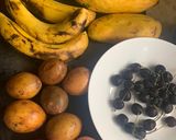 A picture of step 1 of Seasonal creamy fruit salad.