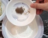 A picture of step 5 of Eggs Balls.