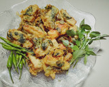 Foto langkah ke 4 dari resep Oncom Goreng Kemangi #3.