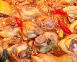 Hình bước làm 2 của món Gà Kho Gừng